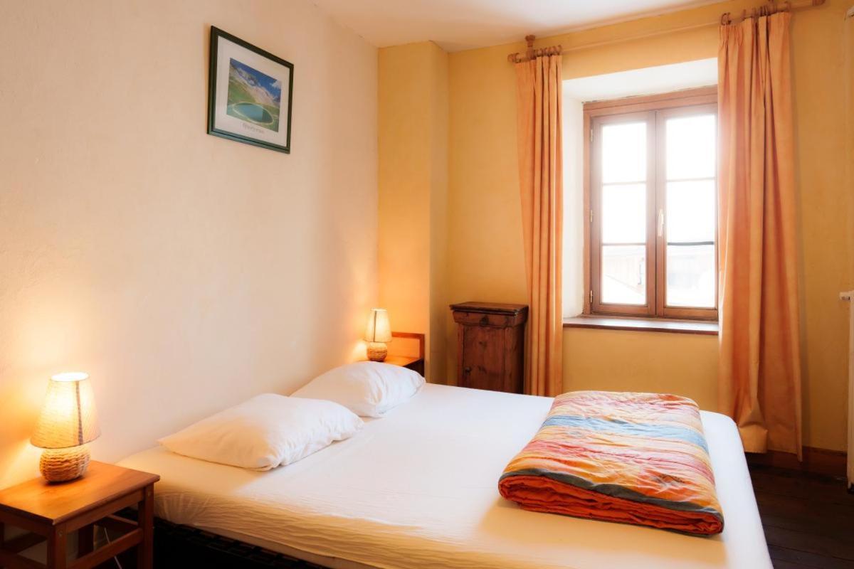 Auberge L'Estoilies Saint-Vérand Buitenkant foto