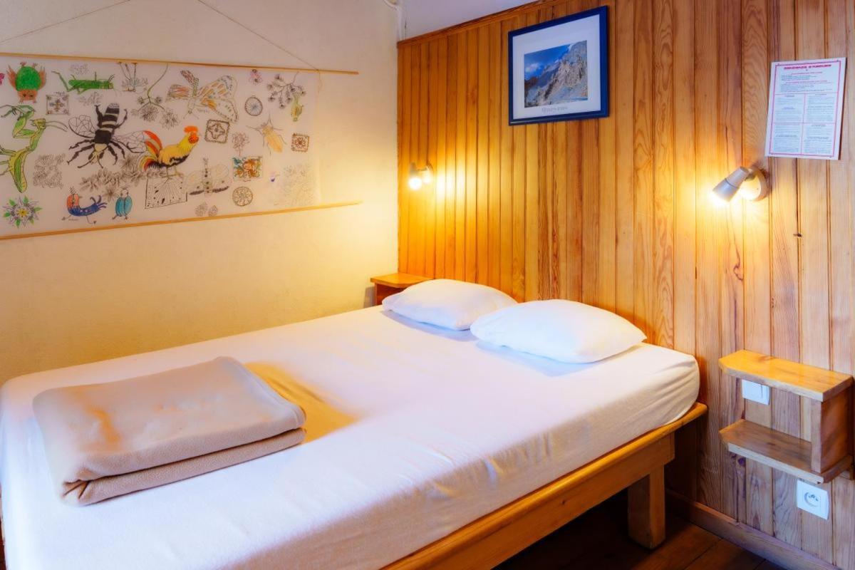 Auberge L'Estoilies Saint-Vérand Buitenkant foto