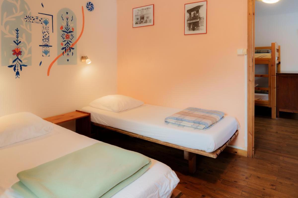 Auberge L'Estoilies Saint-Vérand Buitenkant foto