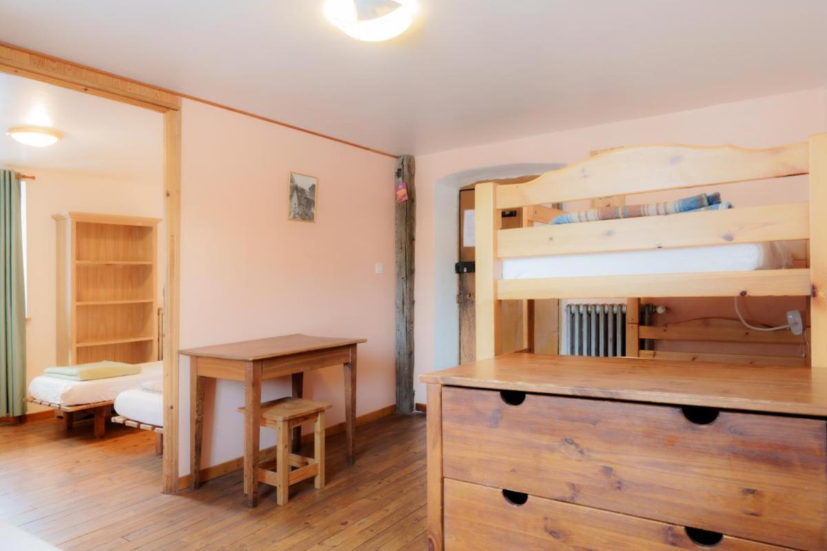 Auberge L'Estoilies Saint-Vérand Buitenkant foto