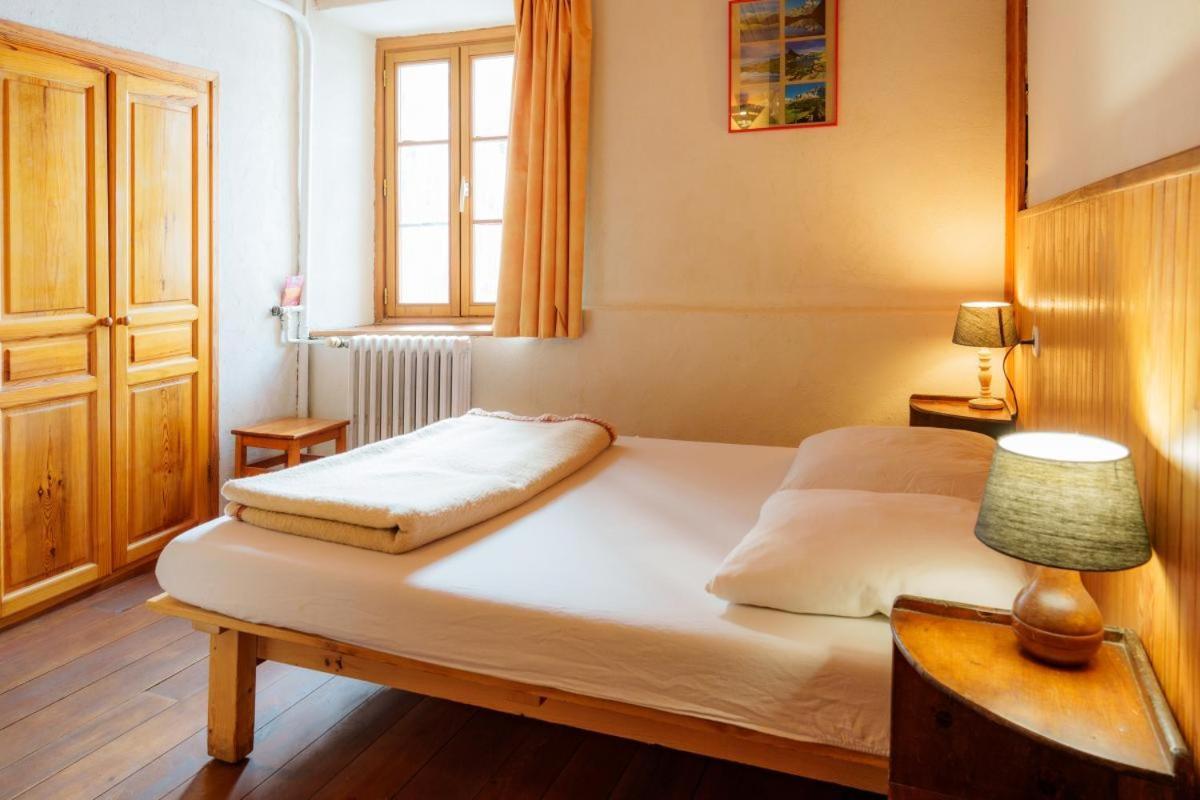 Auberge L'Estoilies Saint-Vérand Buitenkant foto